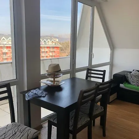 Сдается На Летний Сезон Двухярусный Апартамент На Солнечном Берегу В Комплексе Гербер Апартамент
